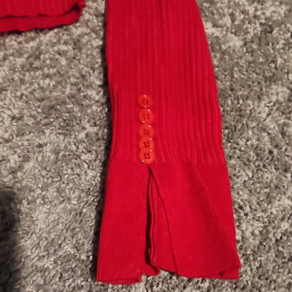 Red Ribbed Long Sleeve Top - Picture 2 of 6